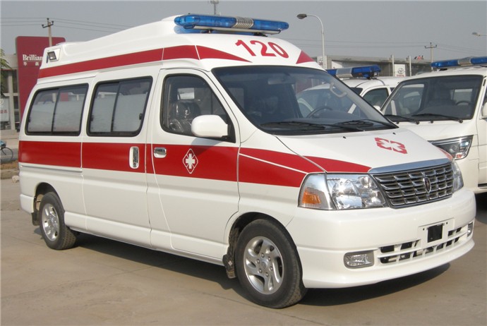 印江出院转院救护车